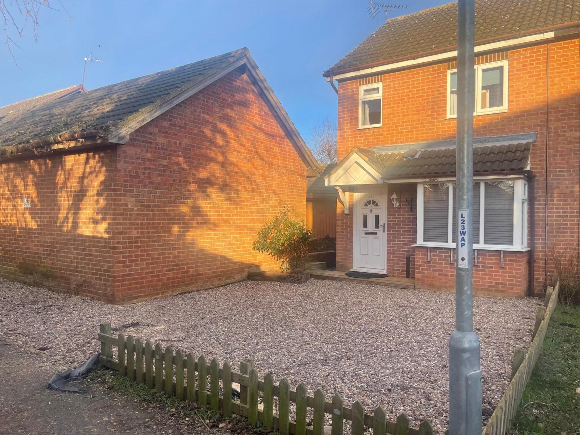Double Room In A Cul De Sac Area Wellingborough Bagian luar foto